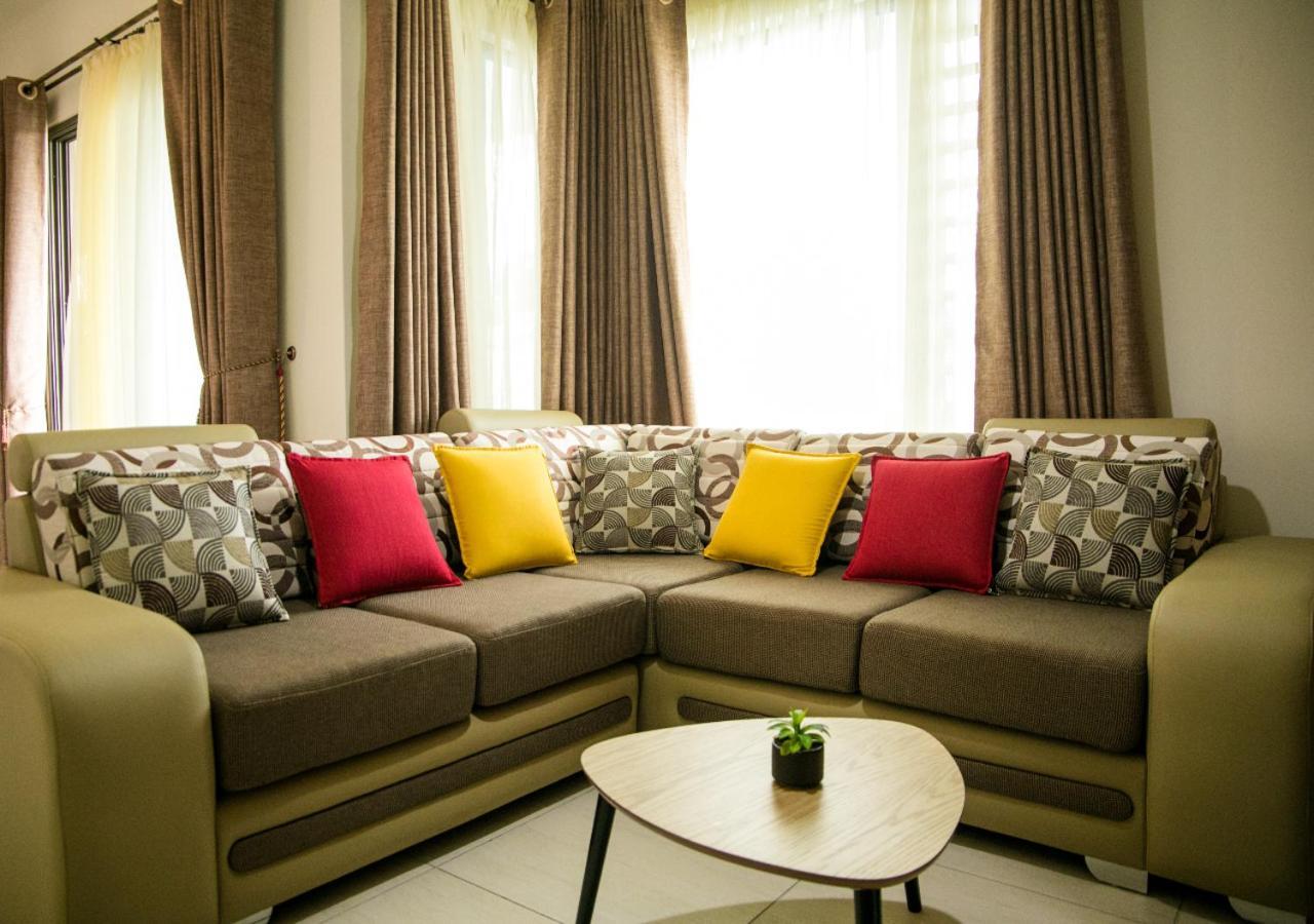 Luxury 2 Bedroom Apartment With Pool - Close To Flic-En-Flac Beach Exteriér fotografie
